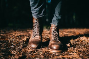 Comment réparer un lacet cassé ?