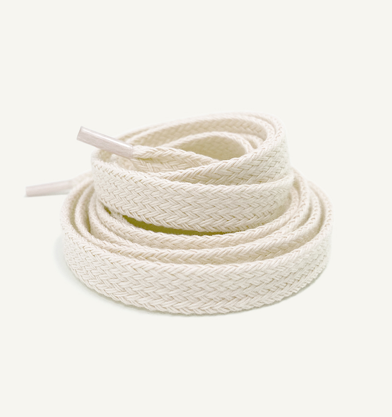 Flat and wide laces, white cream - 3
