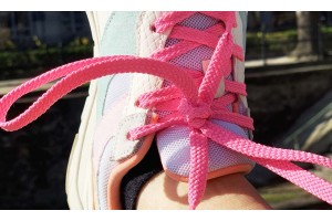 Quest'estate, abbi il coraggio di indossare i lacci colorati!